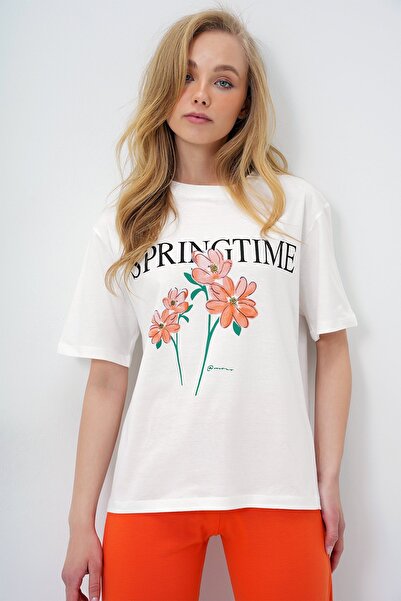 Trend Alaçatı Stili Damen-Pyjama-Set mit orangefarbenem Rundhals-T-Shirt und einfarbiger Hose PJM-X13883