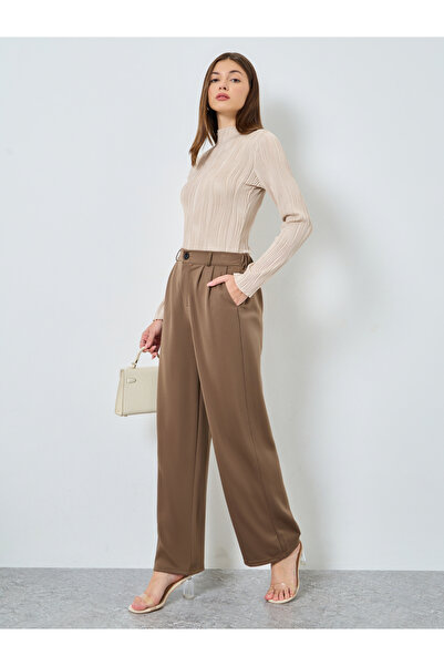 Styli Women Khaki Solid Pleated Wide Leg Pants