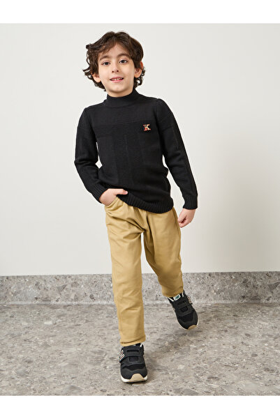 Styli Solid Elastic Waistband Pants with Side Pocket