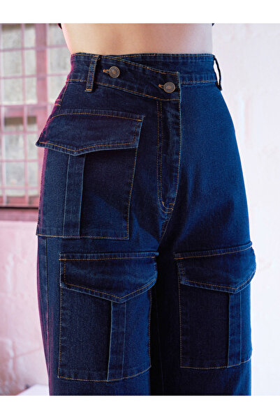 Sassafras By Styli Women Blue High Rise Cargo Straight Jeans