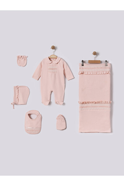 Baby shine طقم استقبال حديث الولادة 100% من القطن الطبيعي - بتصميم أبيض كلاسي...