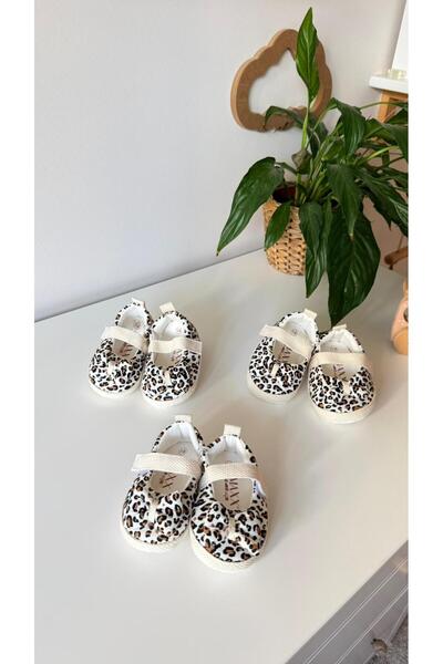 Luna Kids Store حذاء باليرينا بنمط الفهد مع فيلكرو
