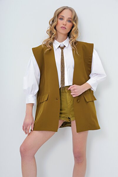 Trend Alaçatı Stili Women's Khaki Double Slit Single Button Oversize Woven Shepherd Vest Alc-X13506