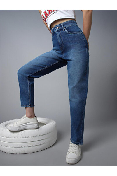 High Star By Styli High Rise Regular Fit Blue Jeans