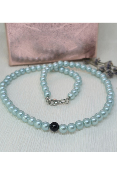 Amma Design Colier Blue Harmony lucrat manual cu perle albastru deschis și agat negru