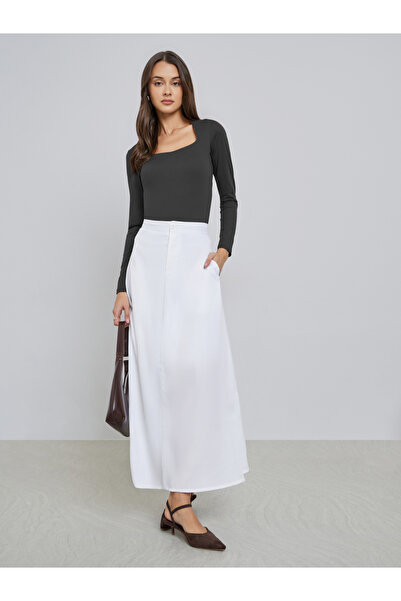 Styli Off-White A-Line Maxi Skirt