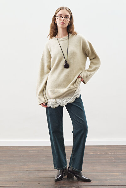 Manuka Lace Strapped Blouse Ecru