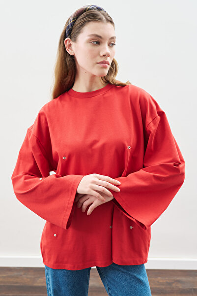 Manuka Tshirt with Adjustable Buttons Red