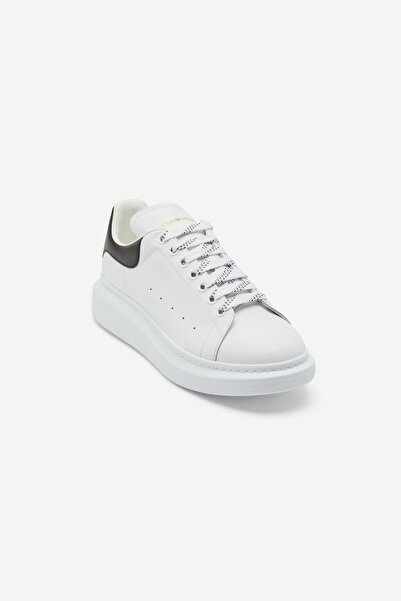 ALEXANDER MCQUEEN حذاء رياضي رجالي من الجلد ذو نعل سميك من S.Rubber - أبيض/أسود