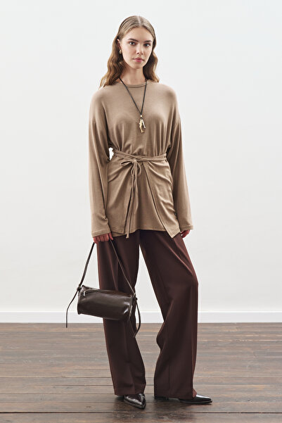 Manuka Beli̇ Tie-Up Designed Blouse Vi̇zon