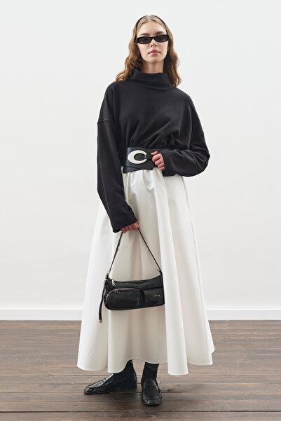 Manuka Guler înalt supradimensionat SWEA tricou NEGRU