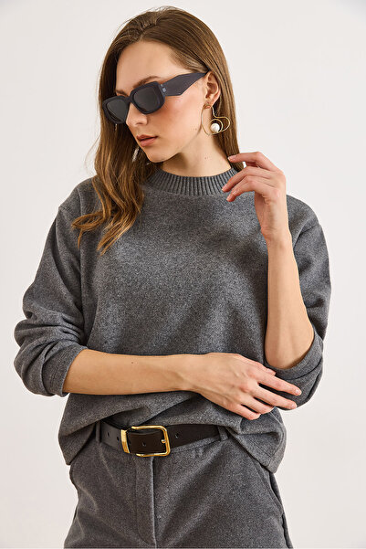 Olalook Women's Smoked Collar Detailed Fleece-Lined Flowy Thessaloniki Blouse Blz-19003167