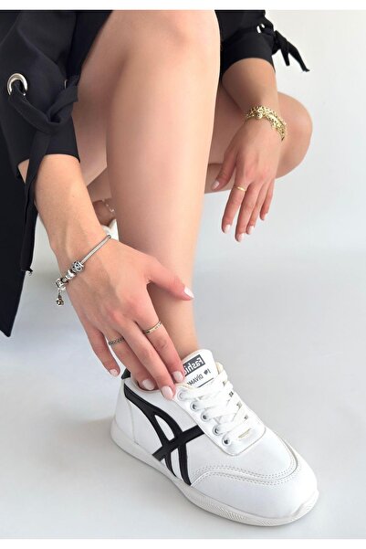 Erbilden Zlay White Leather Black Detailed Lace-Up Sneakers
