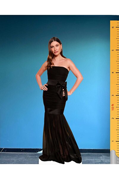 Dakik Maket Adam Hailey Bieber Tam Boy Ayaklı Maket Hailey Rhode Bieber 173cm