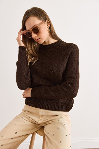 Olalook Women's Bitter Brown Lace-Like Knit Soft Textured Knitwear Sweater Kzk-19001053