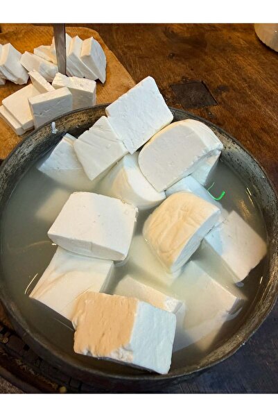 Sivas Yörem Asırlık Lezzetler SİVAS Taze köy peyniri 1000 gr