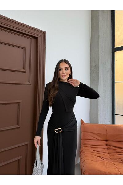 Rabi Shine Bat Sleeve Buckle Dress