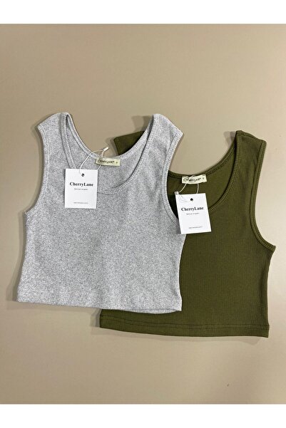 Cherry Lane 2-Piece Women's Athlete Outfit