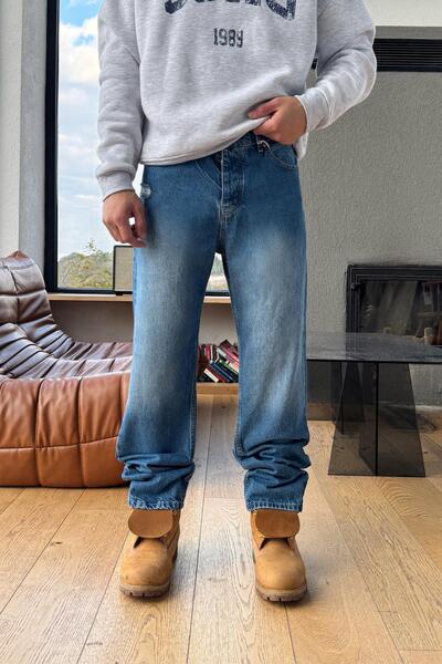 Flaw Wear Ripped Detail Baggy Jean