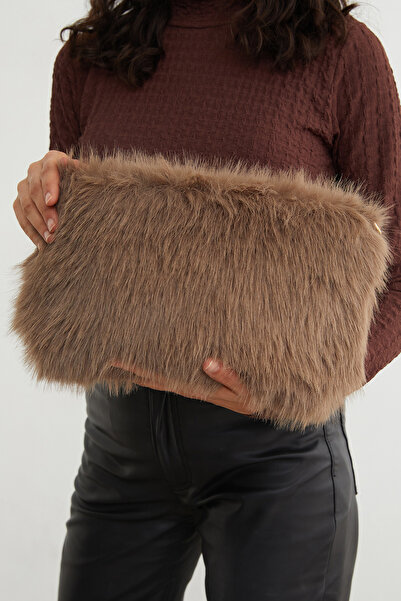 Fulla Moda Plush Arm Bag