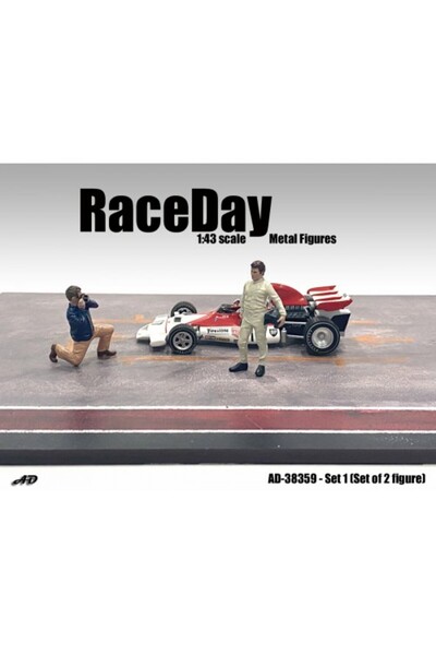 American Diorama Set 2 Figurine Race day set #1 1:43