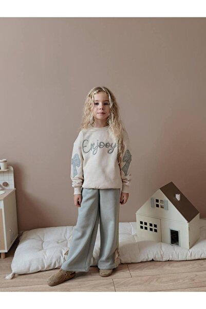 Jolly Kids طقم شتوي للفتيات مع سترة ذات تفاصيل فيونكة