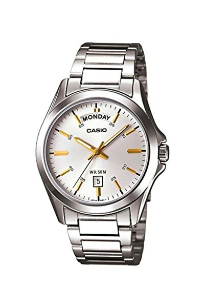 Casio Men's Water Resistant Analog Watch MTP-1370D-7A2 - 40 mm - Silver