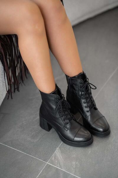 Parponi Novi Women's Lace-Up Genuine Leather Heeled Boots Black