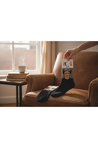 ÇERÇİ MELEK Frida Kahlo Patterned 2-Piece Unisex Socks (35–39)