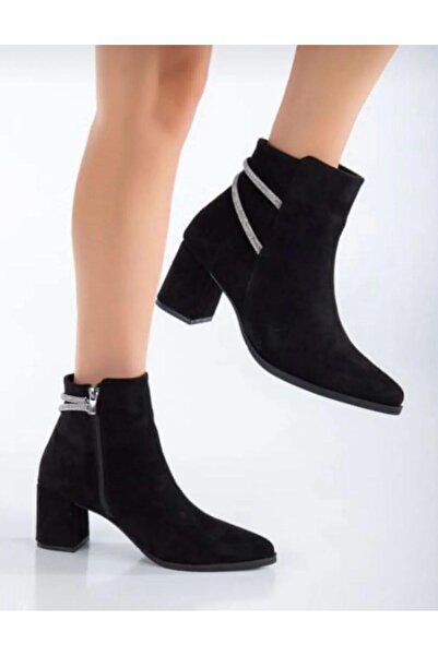 RVNS SHOES Kadın Siyah Süet Parlak Zincir Detaylı Fermuarlı Topuklu Klasik Bot Ayakkabı