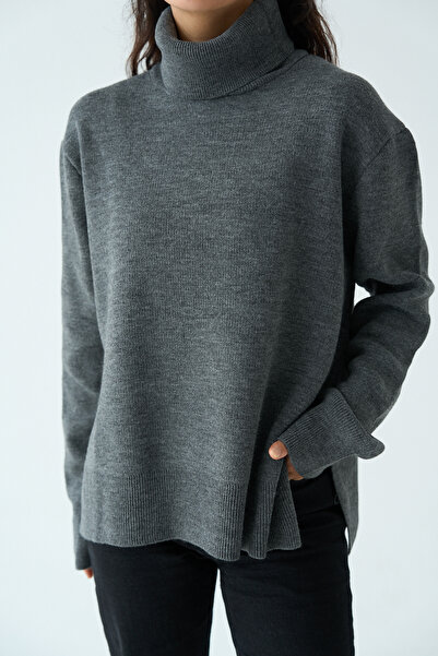 QUSTYLE سترة نسائية ذات ياقة مدورة شق قصة فضفاضة من أنثراسايت