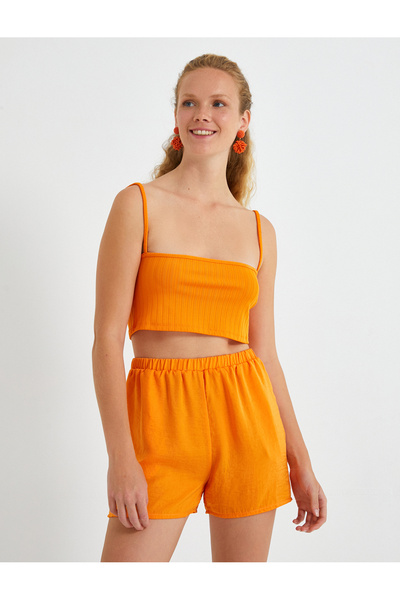 Koton Mini šortky uvolněného střihu se saténovým vzhledem