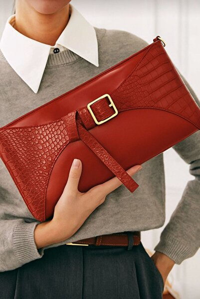 Handley Luxury Hand and Shoulder Bag with Crocodile Leather Detail, Special Design Clutch Bag with Belt