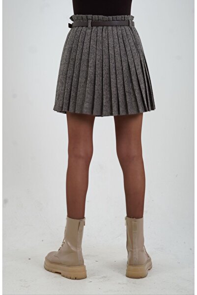 Zelish My Sister Beige Belted Pleated Mini Skirt with Shorts Lining Inside