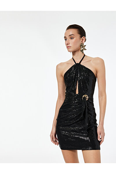 Koton Μίνι φόρεμα με παγιέτες με αμάνικο λαιμόκοψη και μεταλλικά αξεσουάρ