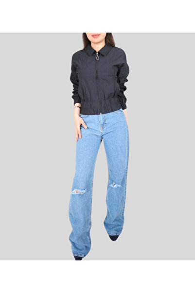 MQ Women's short zip-up jacket with low shoulders