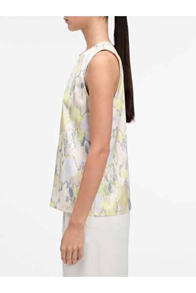 Calvin Klein Women Floral Tie Dye / Tofu Polyester Drapey Satin Ns Metal Blouse