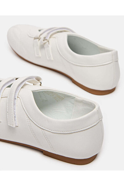 REDTAG Senior Girls White Velcro Shoes