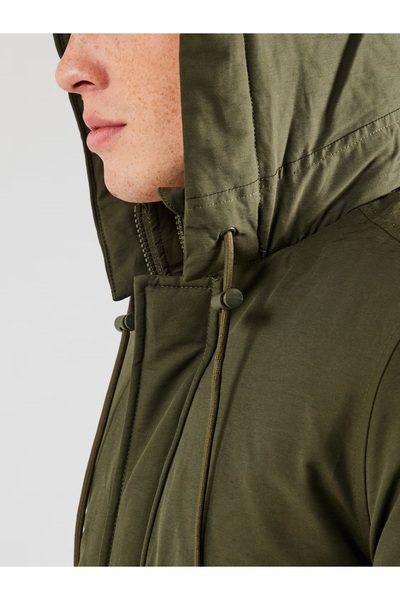 About You Sammy Men’s Jacket – Regular Fit Mid-Season Outerwear with Clean Design