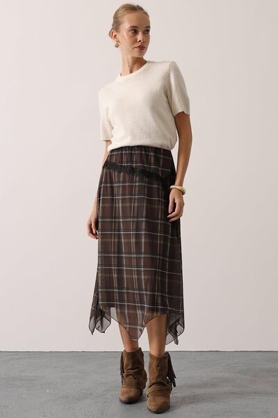 VAGGON Plaid Asymmetrical Cut Lace Skirt