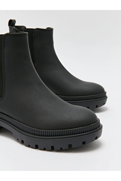 LC Waikiki Γυναικείες μπότες LCW STEPS Black Leather Look