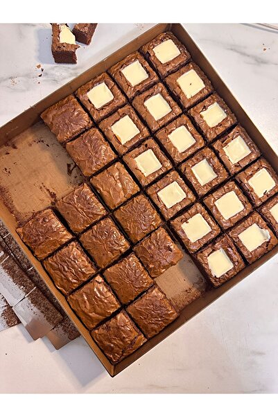 YYK YIKANABİLİR YAĞLI KAĞIT HEP PİŞİR Brownie Kalıbı Çelik 25x25