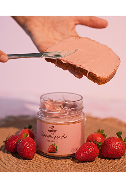 KONAK Hanımefendi Çilek Kreması 250 GR