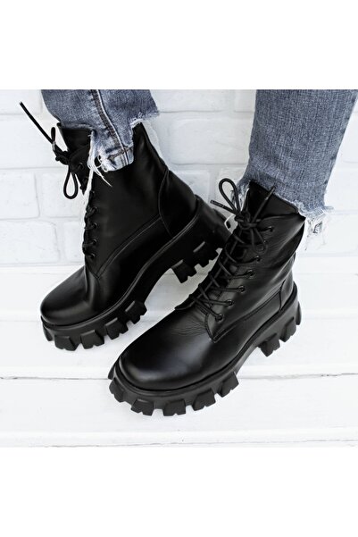 exclusives.ro Ghete dama - Classic Update Black- comode - piele naturala neagra talpa chunky - memory foam