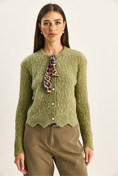 Bianco Lucci Women's Hair Braided Scarf Detailed Buttoned Cardigan Th 241026 60251873