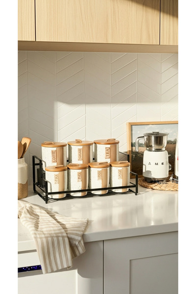 Generic "Kitchen elegance starts with the details – a luxurious jar set with a modern design"