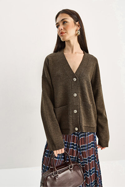 Bianco Lucci Women's Button Pocket Detail V-Neck Long Sleeve Knitwear Cardigan Th251059 60283799