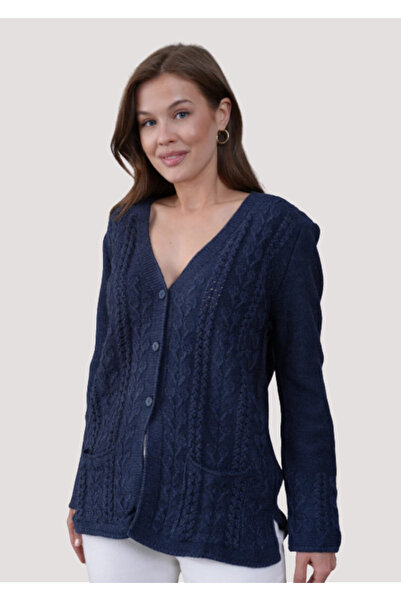 Stilmony Women's Mother Plus Size Chain Flower Motif Button Closure Cardigan