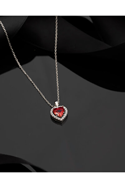 Roza Silver 925 Ayar Lal Taşlı Rodyum Pırlanta Görünümlü Kalp Gümüş Kolye