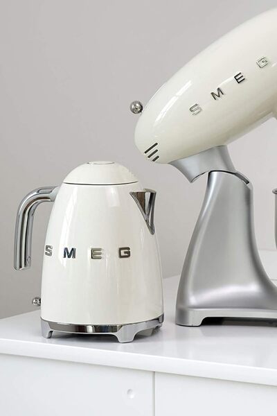 SMEG KLF03WHEU Kettle 1.7 L 2400W White